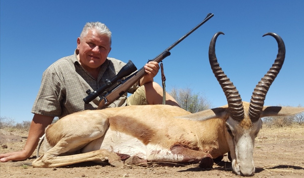 NEUE Jagdpakete für Namibia verfügbar.